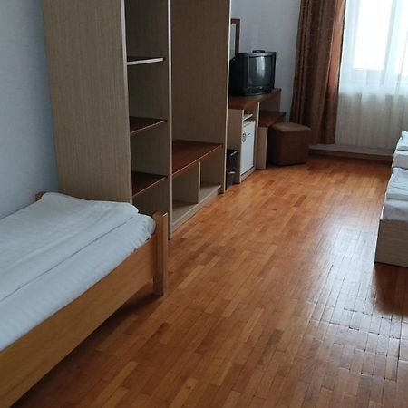 Hotel Posada Râmnicu Vâlcea Eksteriør billede
