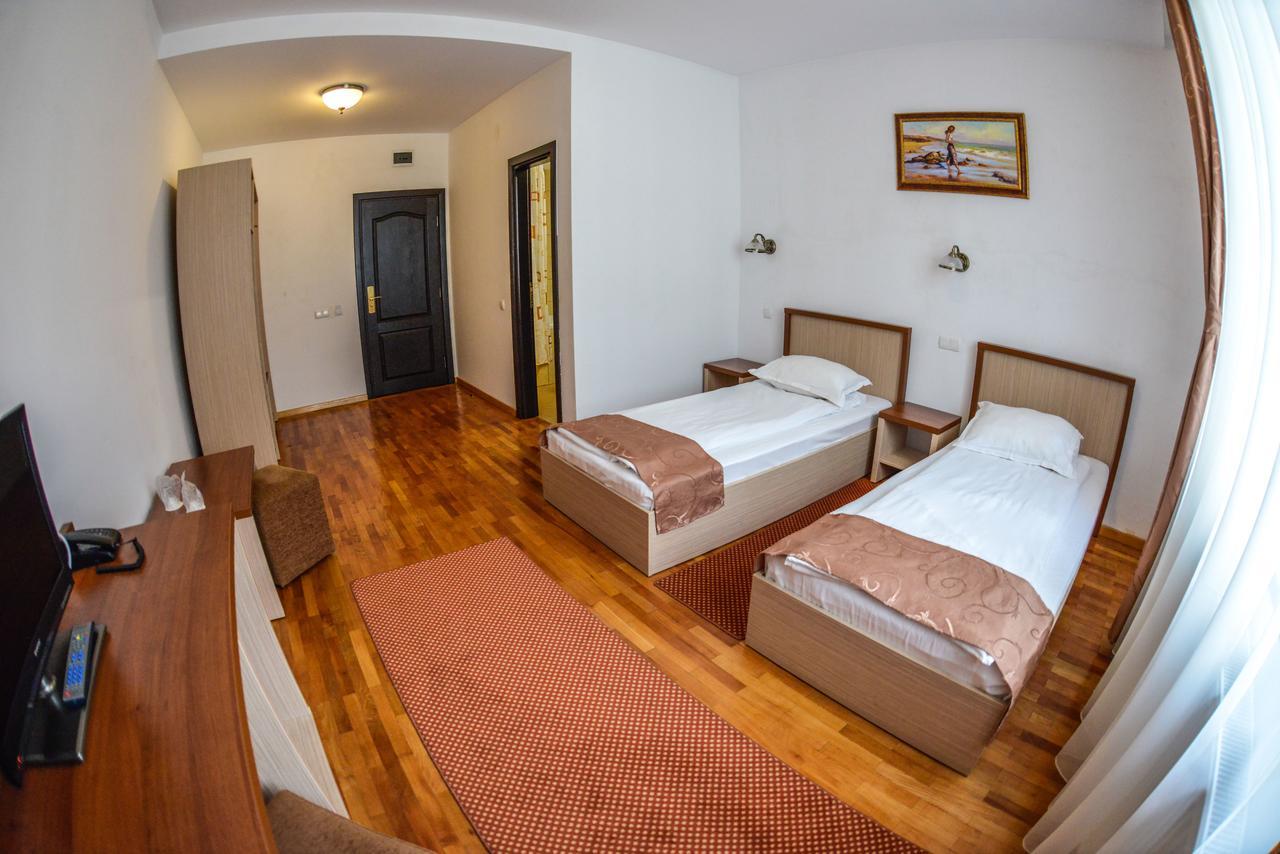 Hotel Posada Râmnicu Vâlcea Eksteriør billede