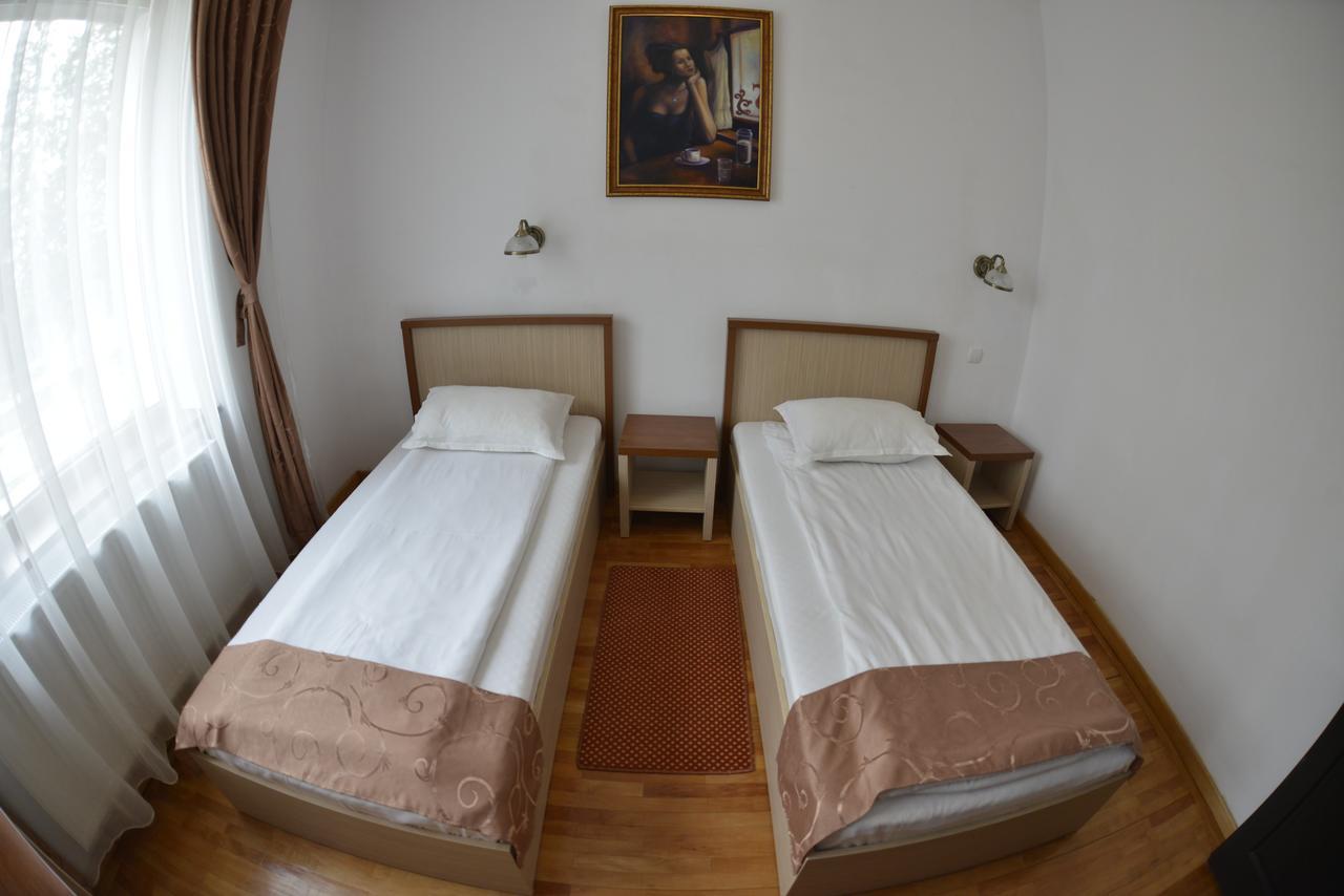 Hotel Posada Râmnicu Vâlcea Eksteriør billede